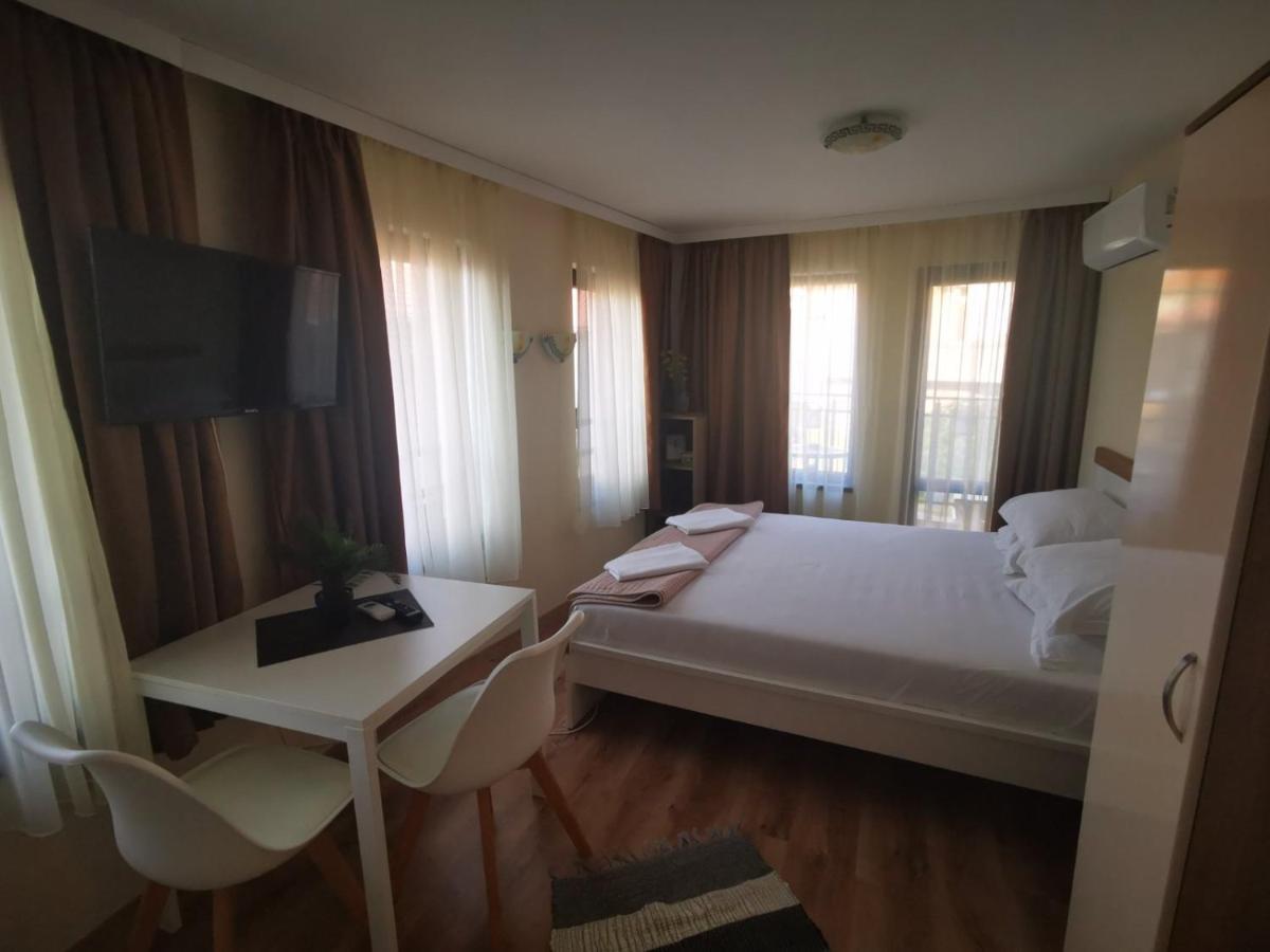 Damaris Hotel Созопол Екстериор снимка